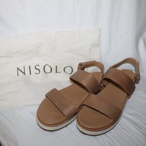 Nisolo Go-To Flatform Sandal 2.0 in Almond